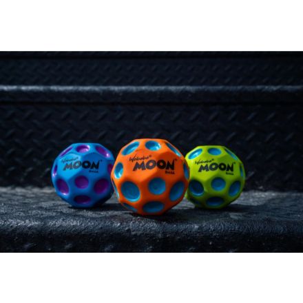 28056_moon_ball_waboba-3.jpg
